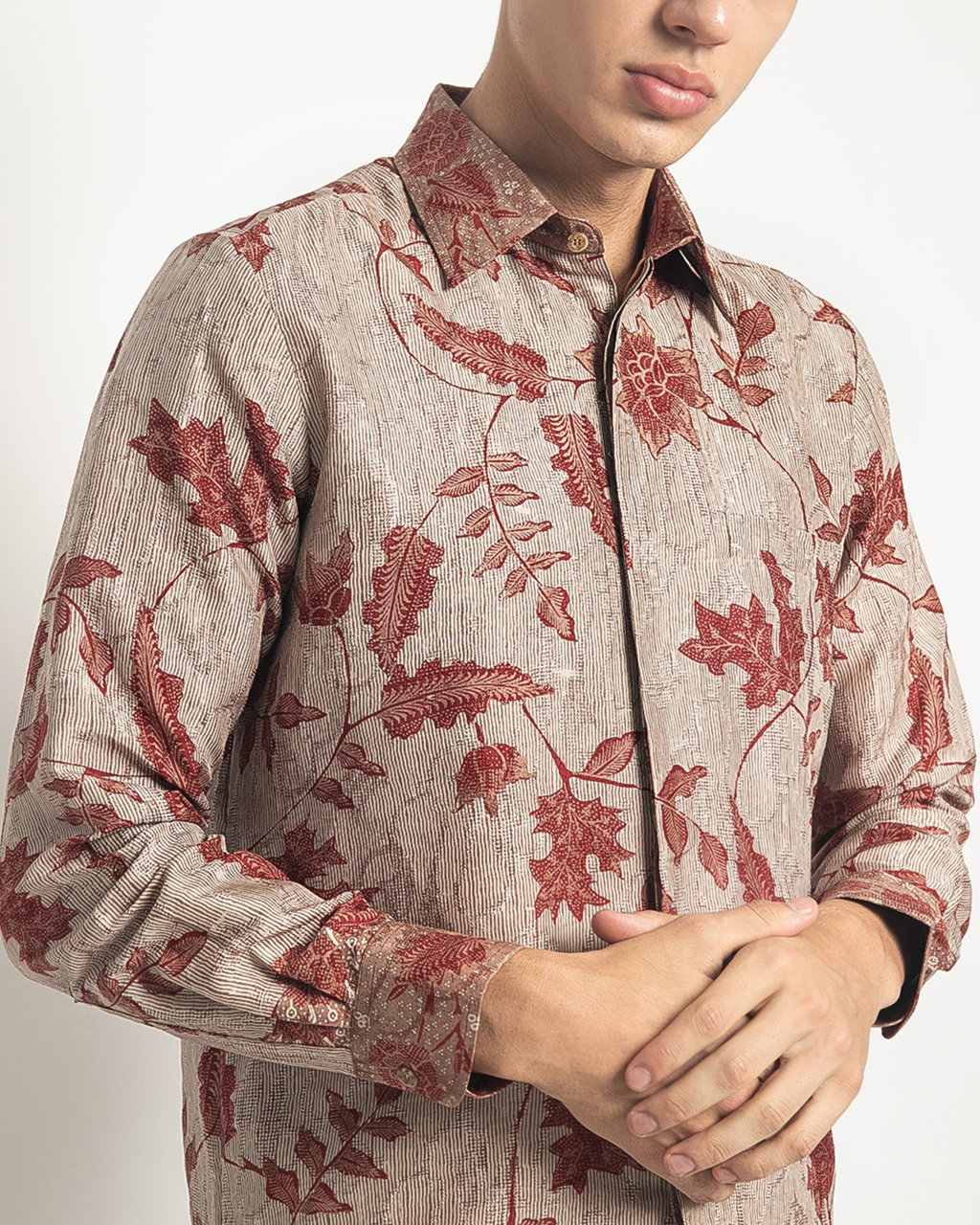 Kemeja ATBM Tulis Motif Jagat Daun Rambat Mix Colour