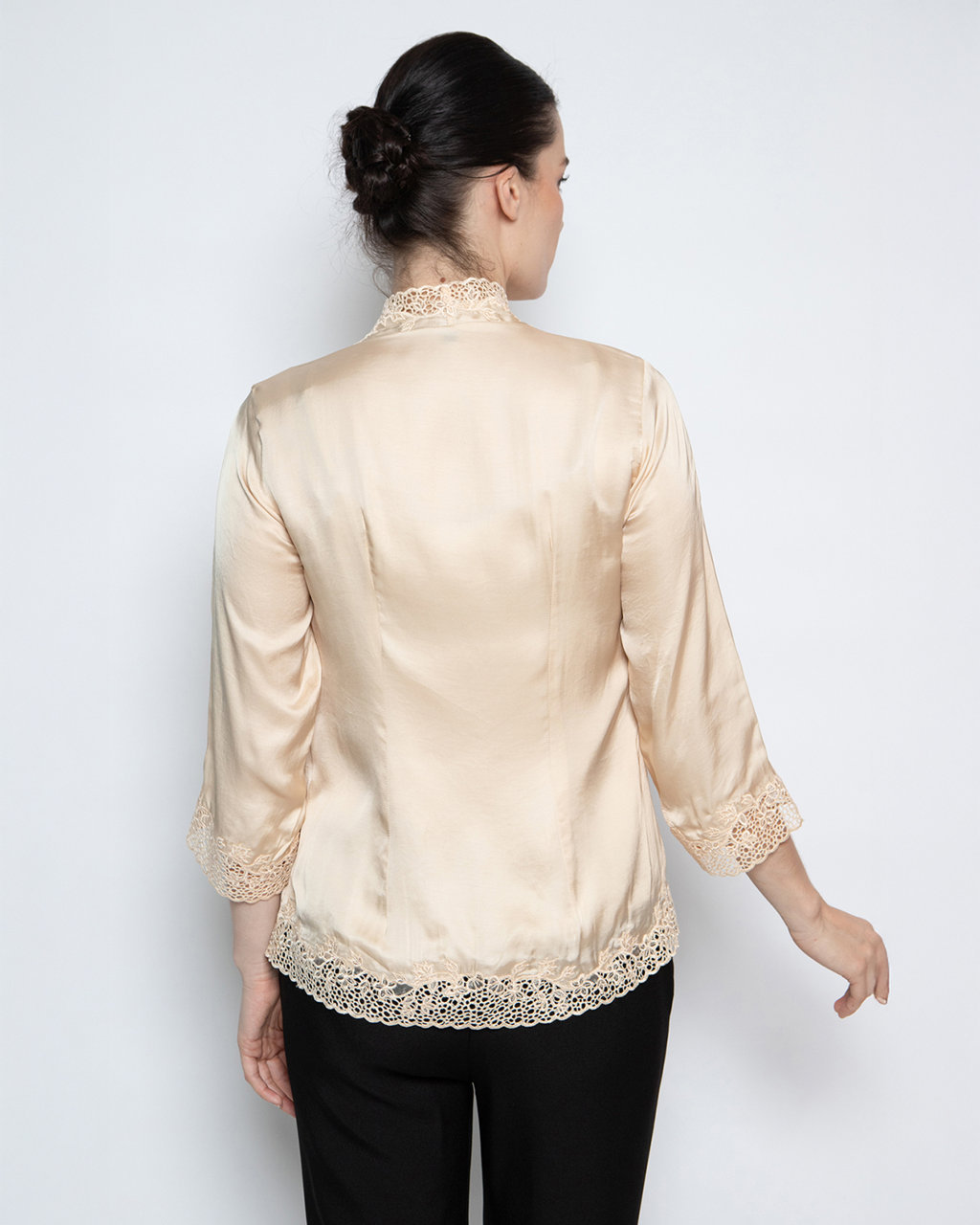 KEBAYA ENCIM KAMANIYA