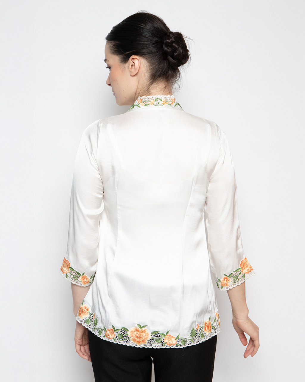 KEBAYA ENCIM BASANTI