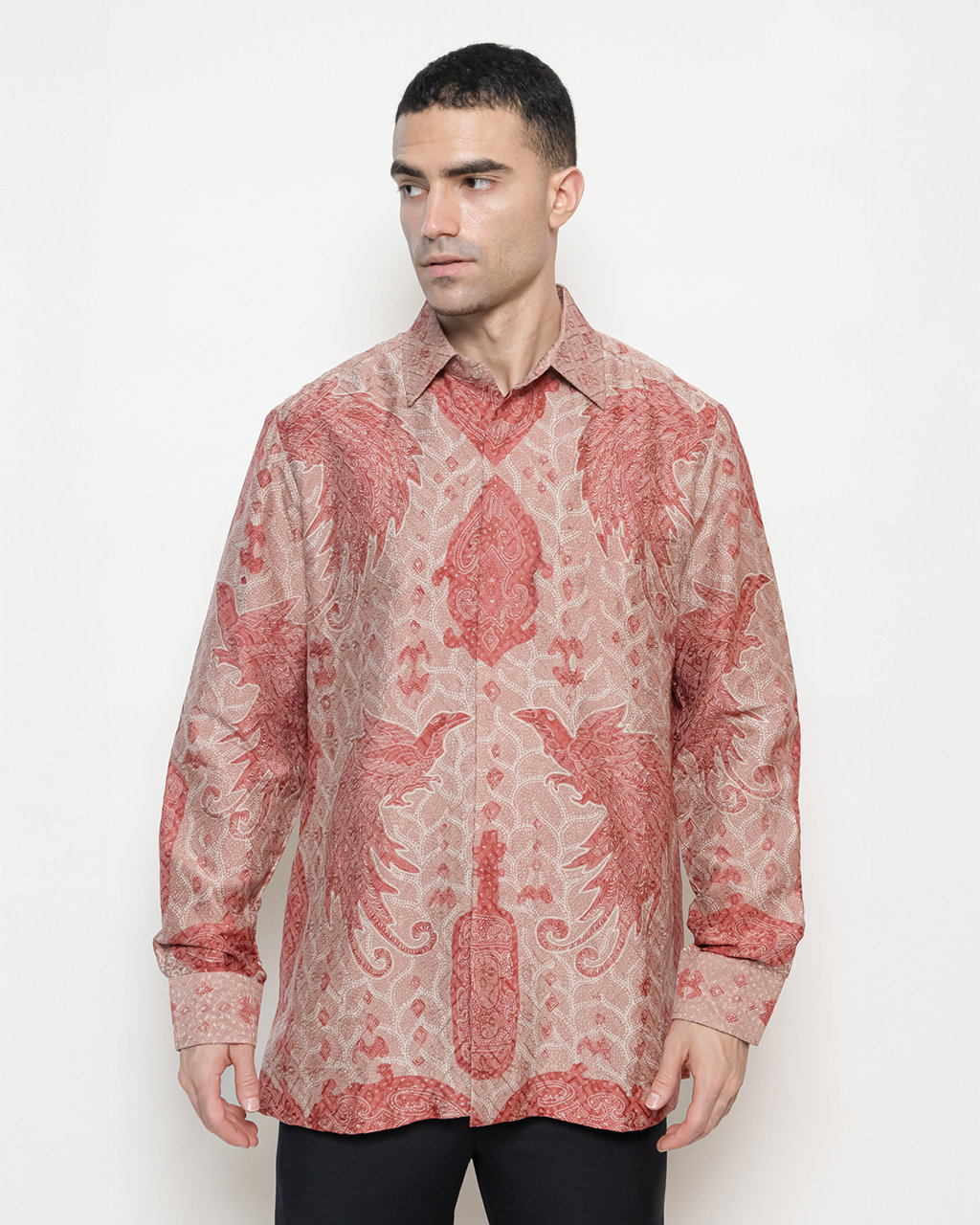 Hand-Drawn Batik Shirt With Papua Burung Cendrawasih Pattern