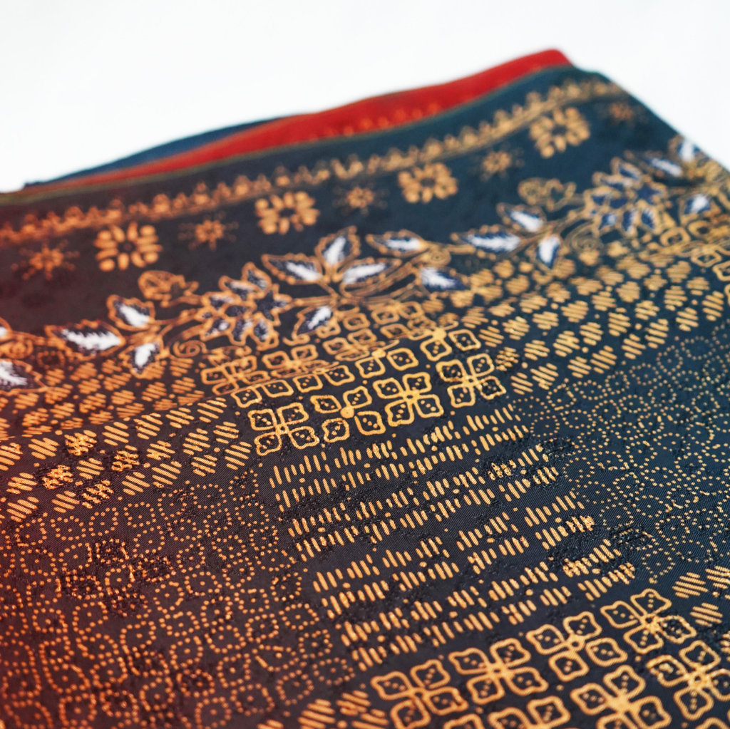 Christmas Hampers B (Red + Mocca Gradation)