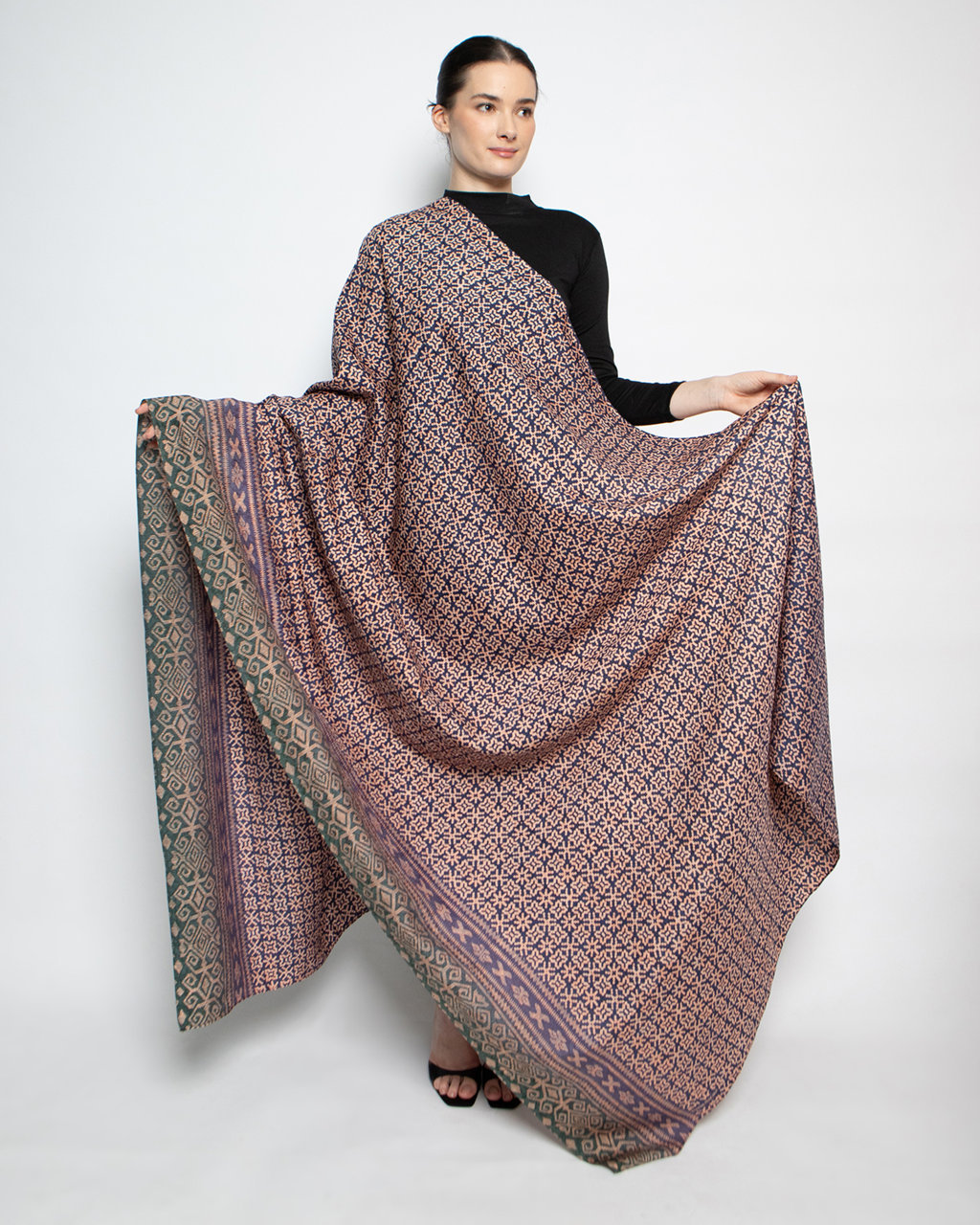 Sarimbit Batik Hand Loom Silk